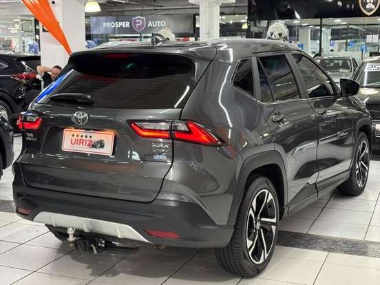 TOYOTA-YARIS CROSS-2026
