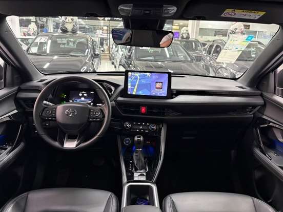 TOYOTA-YARIS CROSS-2026