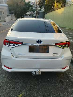 TOYOTA-COROLLA-2024