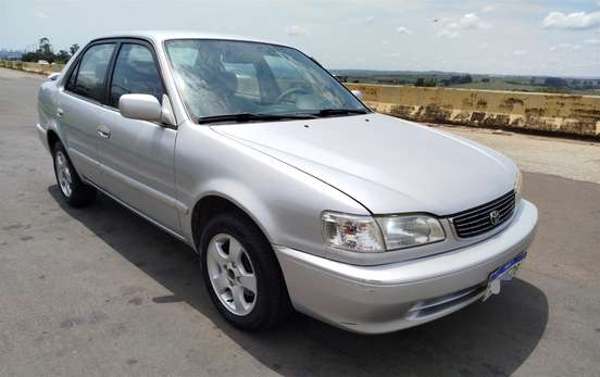 TOYOTA-COROLLA-1999