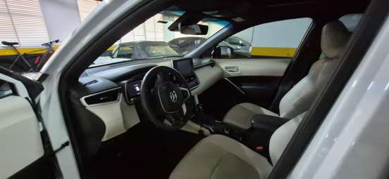 TOYOTA-COROLLA CROSS-2021