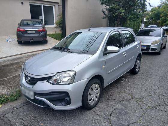 TOYOTA ETIOS 1.5 XS 16V FLEX 4P AUTOMÁTICO