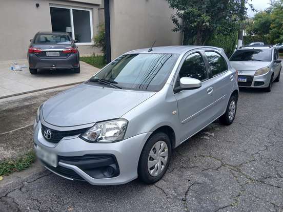 TOYOTA-ETIOS-1.5 XS 16V FLEX 4P AUTOMÁTICO TOYOTA-ETIOS-2017
