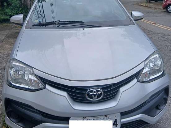 TOYOTA-ETIOS-1.5 XS 16V FLEX 4P AUTOMÁTICO TOYOTA-ETIOS-2017