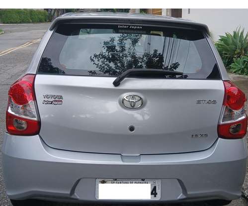 TOYOTA-ETIOS-2017