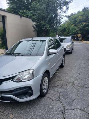 TOYOTA-ETIOS-2017