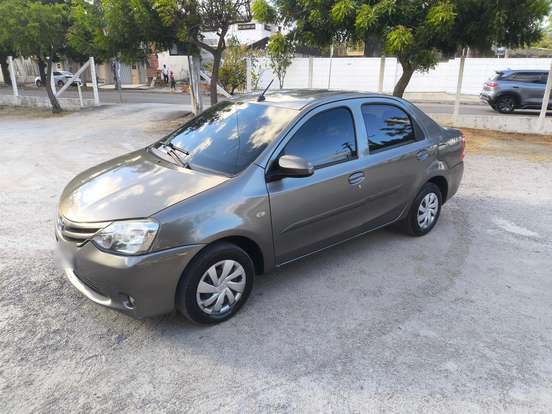 TOYOTA-ETIOS-1.5 X SEDAN 16V FLEX 4P MANUAL TOYOTA-ETIOS-2016