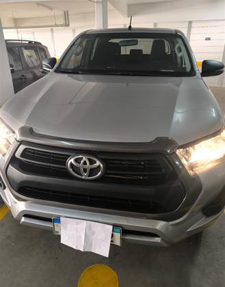 TOYOTA HILUX 2.8 D-4D TURBO DIESEL CD POWER PACK 4X4 AUTOMÁTICO