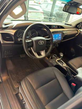 TOYOTA-HILUX-2024