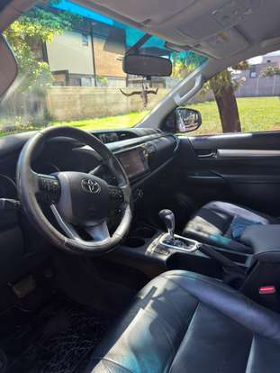 TOYOTA-HILUX-2.8 SRV 4X4 CD 16V DIESEL 4P AUTOMÁTICO TOYOTA-HILUX-2016
