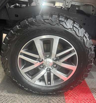 TOYOTA-HILUX-2016