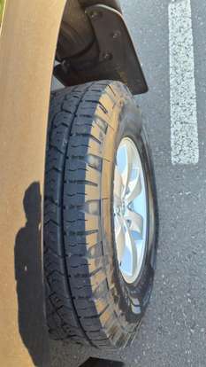 TOYOTA-HILUX-2015