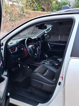 TOYOTA-HILUX SW4-2021