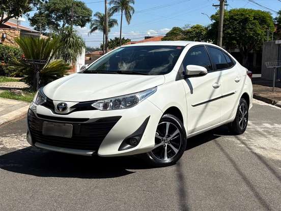 TOYOTA-YARIS-1.5 16V FLEX SEDAN XS MULTIDRIVE TOYOTA-YARIS-2019