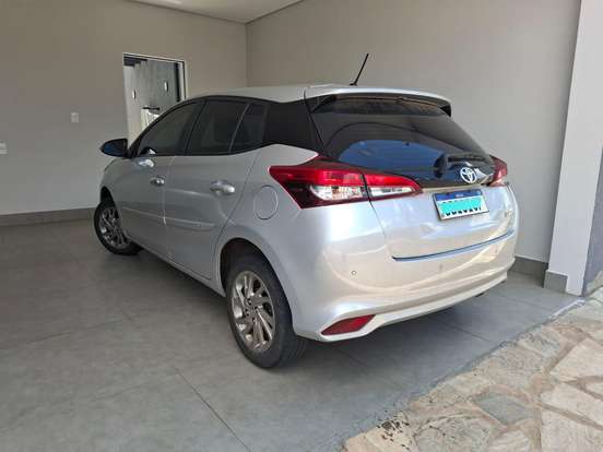 TOYOTA-YARIS-1.5 16V FLEX XS CONNECT MULTIDRIVE TOYOTA-YARIS-2022
