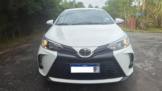 TOYOTA YARIS 1.5 16V FLEX XS MULTIDRIVE