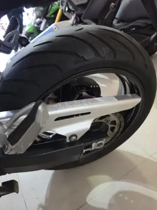 TRIUMPH-STREET TRIPLE 765 RS-2019