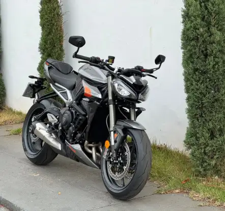 TRIUMPH-STREET TRIPLE 765 RS TRIUMPH-STREET TRIPLE 765 RS-2023