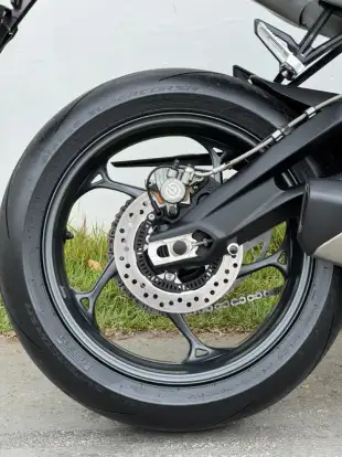 TRIUMPH-STREET TRIPLE 765 RS TRIUMPH-STREET TRIPLE 765 RS-2023