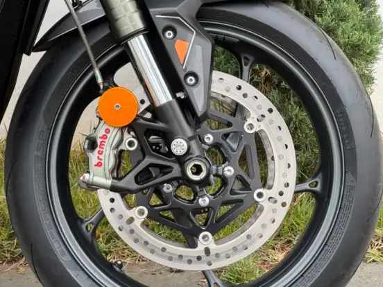 TRIUMPH-STREET TRIPLE 765 RS TRIUMPH-STREET TRIPLE 765 RS-2023