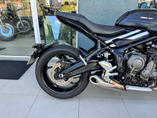 TRIUMPH-TRIDENT 660 TRIUMPH-TRIDENT 660-2025
