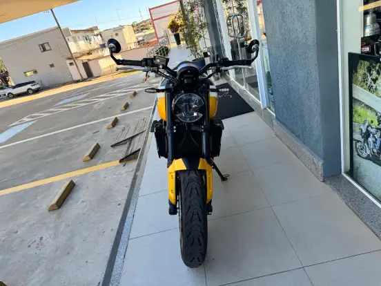 TRIUMPH-TRIDENT 660 TRIUMPH-TRIDENT 660-2025