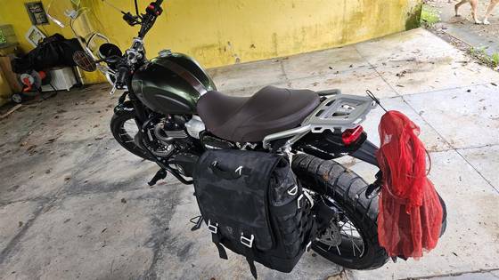 TRIUMPH BONNEVILLE SCRAMBLER 1200 X 