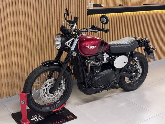 TRIUMPH SCRAMBLER 900 