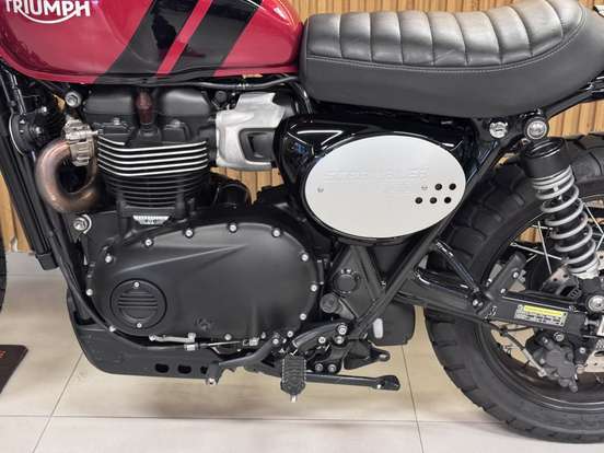TRIUMPH-SCRAMBLER 900-2023
