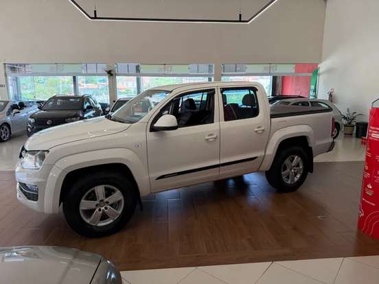 VOLKSWAGEN-AMAROK-2019