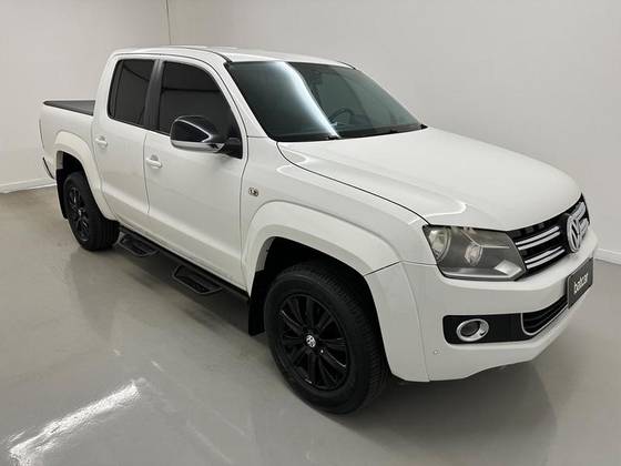 VOLKSWAGEN AMAROK 2.0 HIGHLINE 4X4 CD 16V TURBO INTERCOOLER DIESEL 4P AUTOMÁTICO