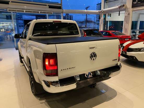 VOLKSWAGEN-AMAROK-2.0 HIGHLINE 4X4 CD 16V TURBO INTERCOOLER DIESEL 4P AUTOMÁTICO VOLKSWAGEN-AMAROK-2021