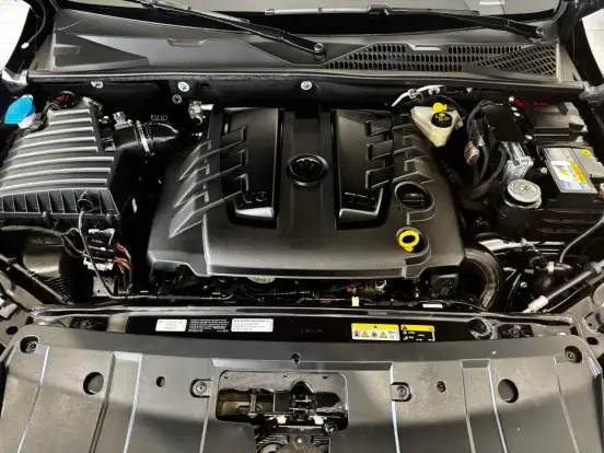VOLKSWAGEN-AMAROK-2024