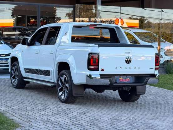 VOLKSWAGEN-AMAROK-2026