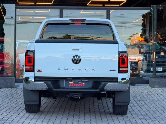 VOLKSWAGEN-AMAROK-2026