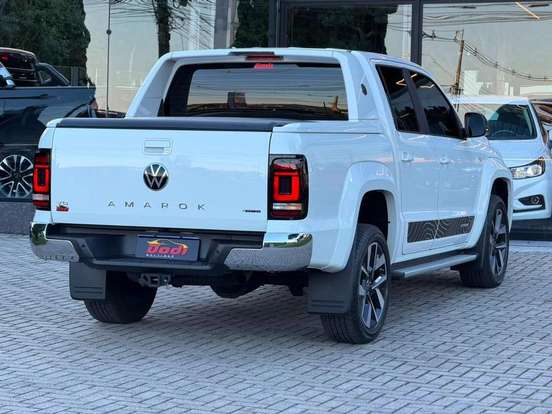 VOLKSWAGEN-AMAROK-2026
