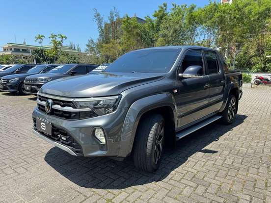 VOLKSWAGEN-AMAROK-2024