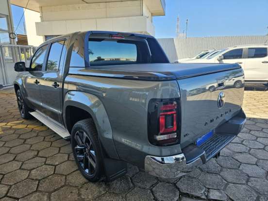 VOLKSWAGEN-AMAROK-2024