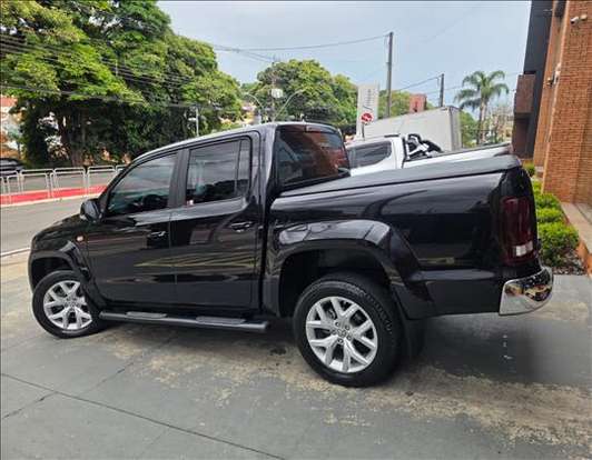 VOLKSWAGEN-AMAROK-2023