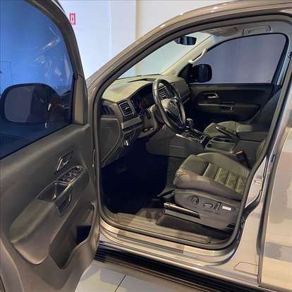 VOLKSWAGEN-AMAROK-3.0 V6 TDI DIESEL HIGHLINE CD 4MOTION AUTOMÁTICO VOLKSWAGEN-AMAROK-2019