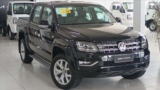 VOLKSWAGEN-AMAROK-2023