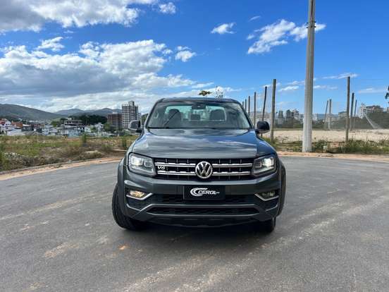 VOLKSWAGEN-AMAROK-2019