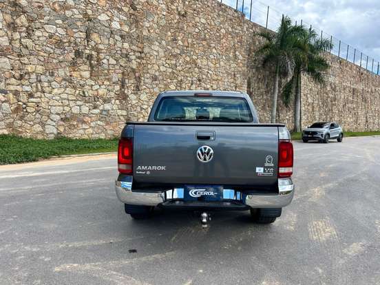 VOLKSWAGEN-AMAROK-3.0 V6 TDI DIESEL HIGHLINE CD 4MOTION AUTOMÁTICO VOLKSWAGEN-AMAROK-2019