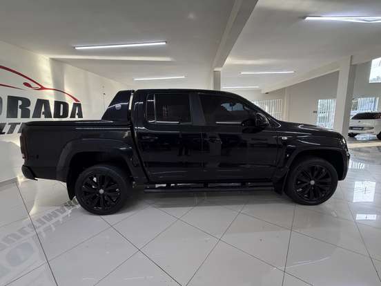 VOLKSWAGEN-AMAROK-2023