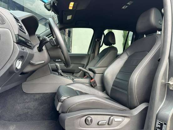 VOLKSWAGEN-AMAROK-2023