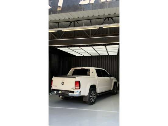 VOLKSWAGEN-AMAROK-2020