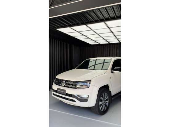 VOLKSWAGEN-AMAROK-2020