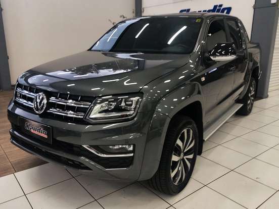 VOLKSWAGEN-AMAROK-2024