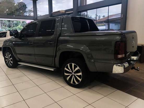 VOLKSWAGEN-AMAROK-2024