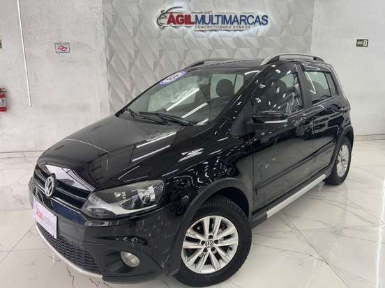 VOLKSWAGEN-CROSSFOX-2013